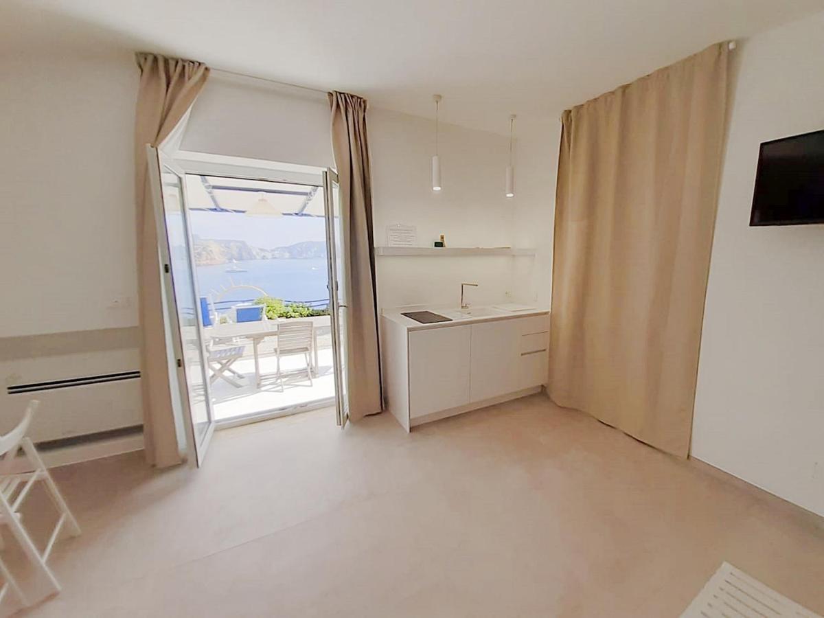 Maridea - Les Suites Du Soleil Ponza Exterior foto