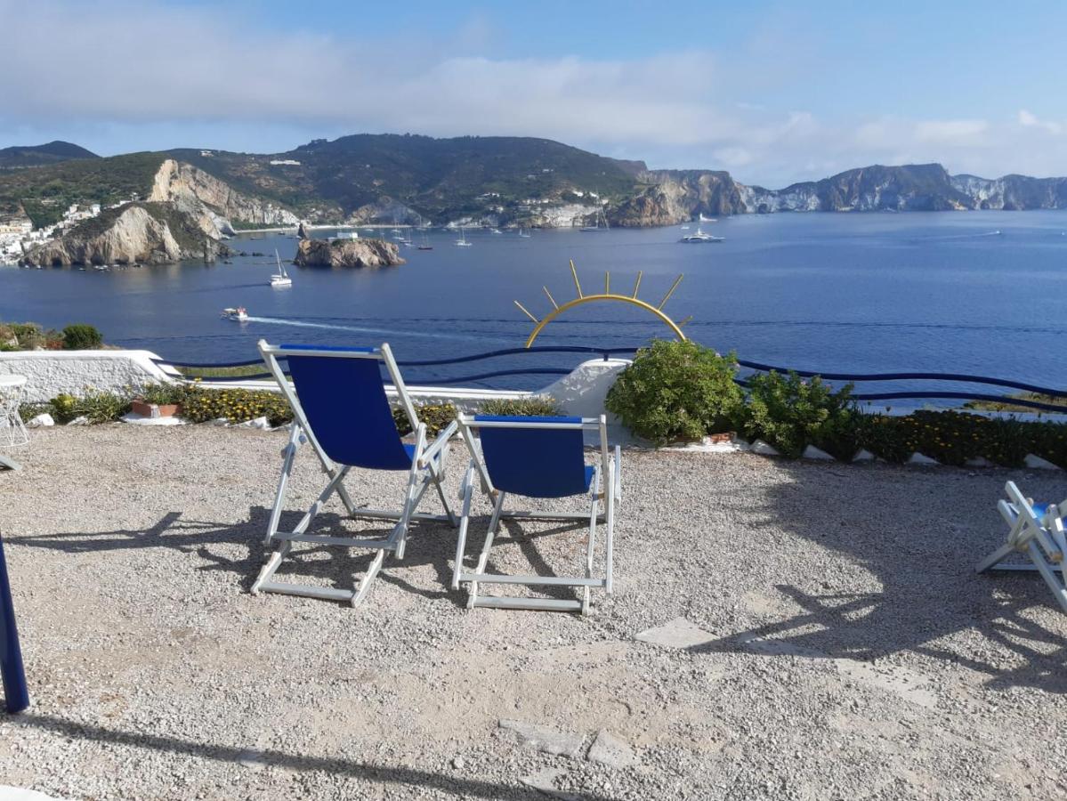 Maridea - Les Suites Du Soleil Ponza Exterior foto